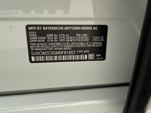 Used 2021 BMW X7 xDrive40i w/ Premium Package image 19