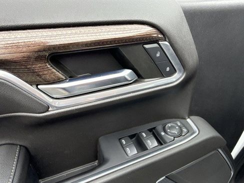 Used 2022 Chevrolet Silverado 1500 LT image 15