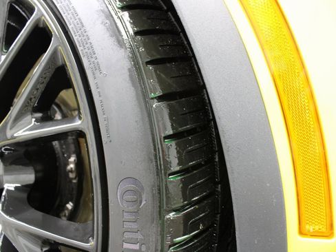 Used 2018 Chevrolet Corvette Z06 image 7