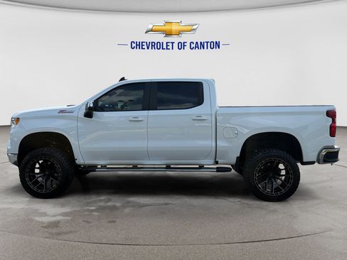 Used 2026 Chevrolet Silverado 1500 LT w/ Z71 Off-Road Package AWD/4WD image 8