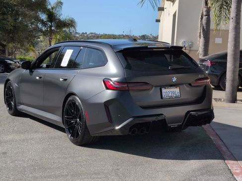 Used 2025 BMW M5 Touring w/ Executive Package image 7