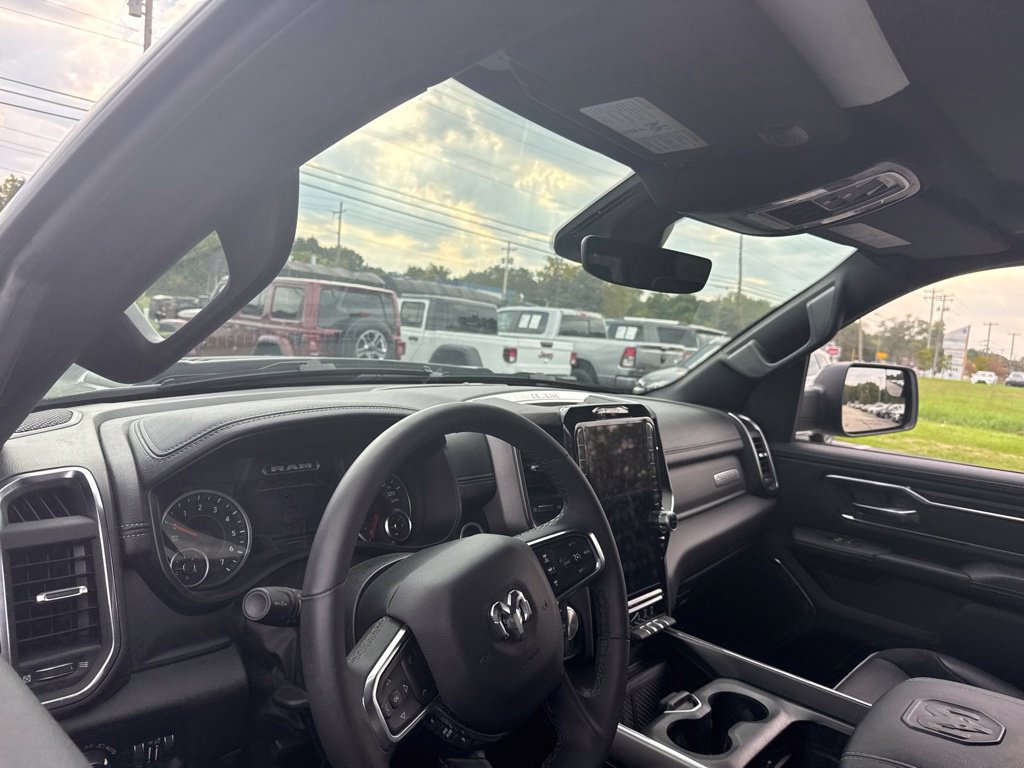 Used 2026 RAM 1500 Laramie w/ Sport Appearance Package AWD/4WD image 6