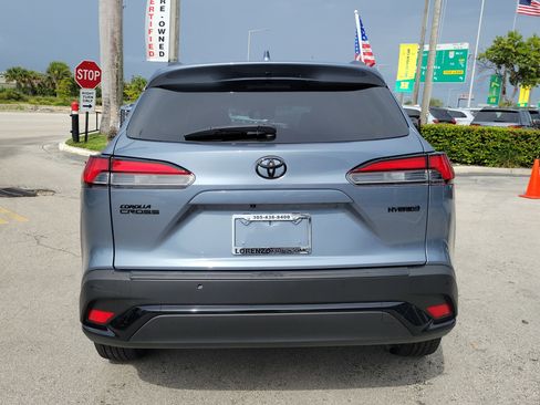 Used 2024 Toyota Corolla Cross AWD Hybrid image 6