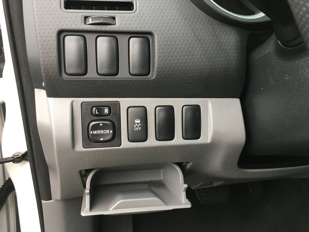 Used 2013 Toyota Tacoma 2WD Double Cab w/ Convenience Pkg image 16