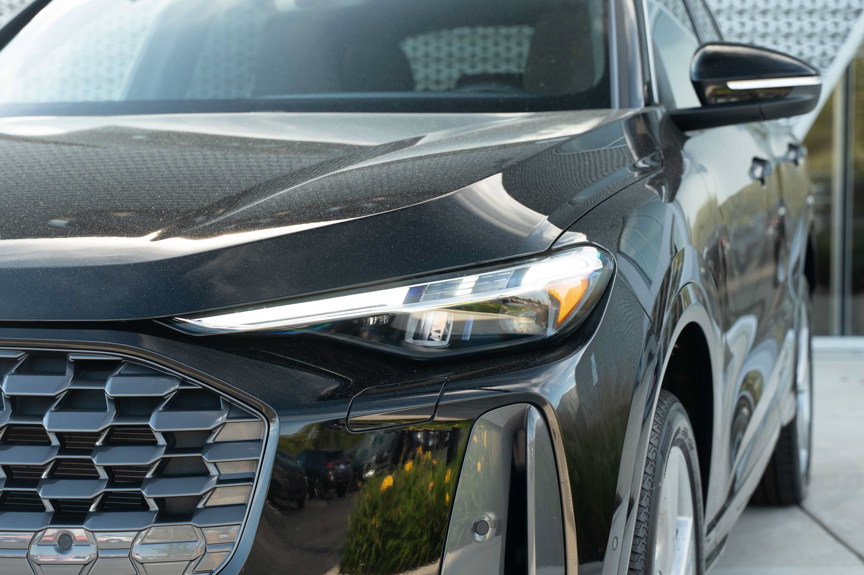 Certified 2025 Audi Q5 Premium Plus AWD/4WD image 32