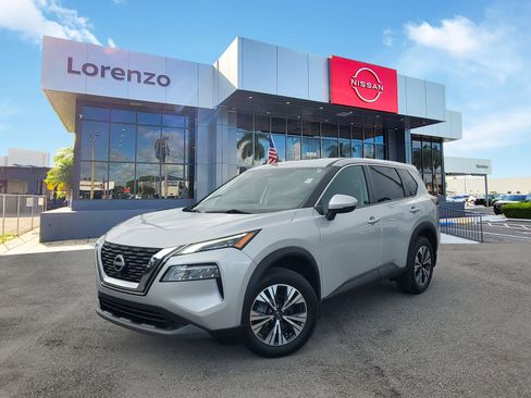 Certified 2022 Nissan Rogue SV image 1