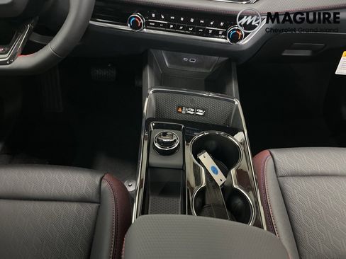 New 2026 Chevrolet Equinox RS w/ Convenience Package III image 10