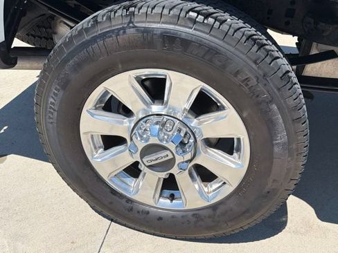Used 2025 Ford F250 XLT w/ FX4 Off-Road Package AWD/4WD image 32