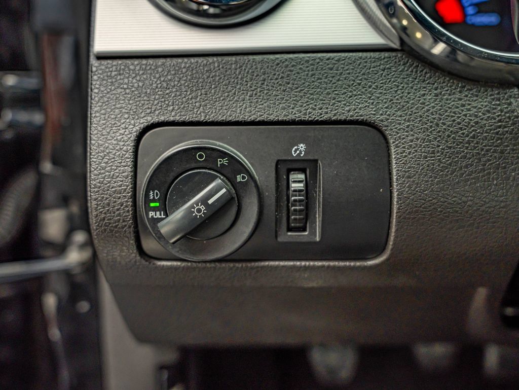 Used 2008 Ford Mustang GT RWD image 23
