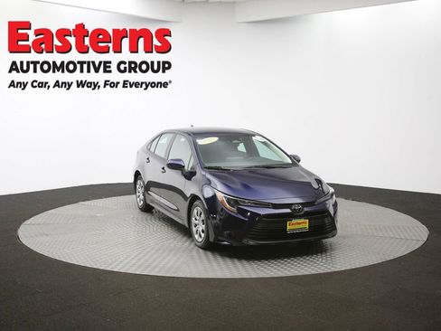 Used 2023 Toyota Corolla LE image 48