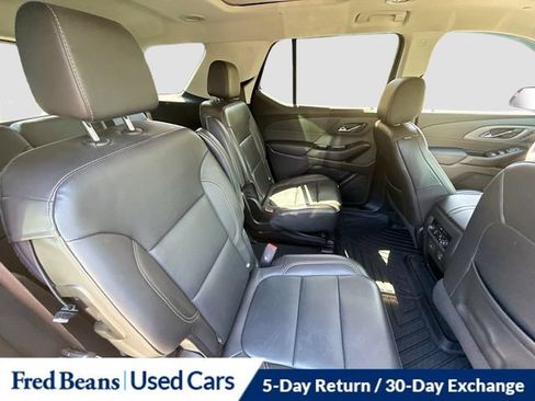 Used 2021 Chevrolet Traverse Premier w/ Redline Edition AWD/4WD image 36