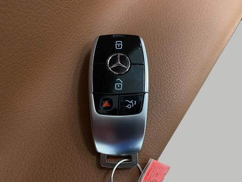 Certified 2021 Mercedes-Benz E 450 4MATIC Cabriolet image 31