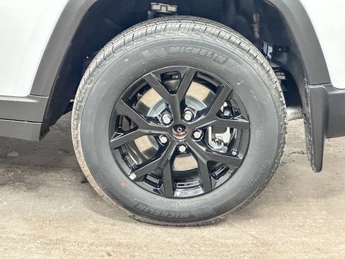 New 2026 Jeep Grand Cherokee L 4WD image 47