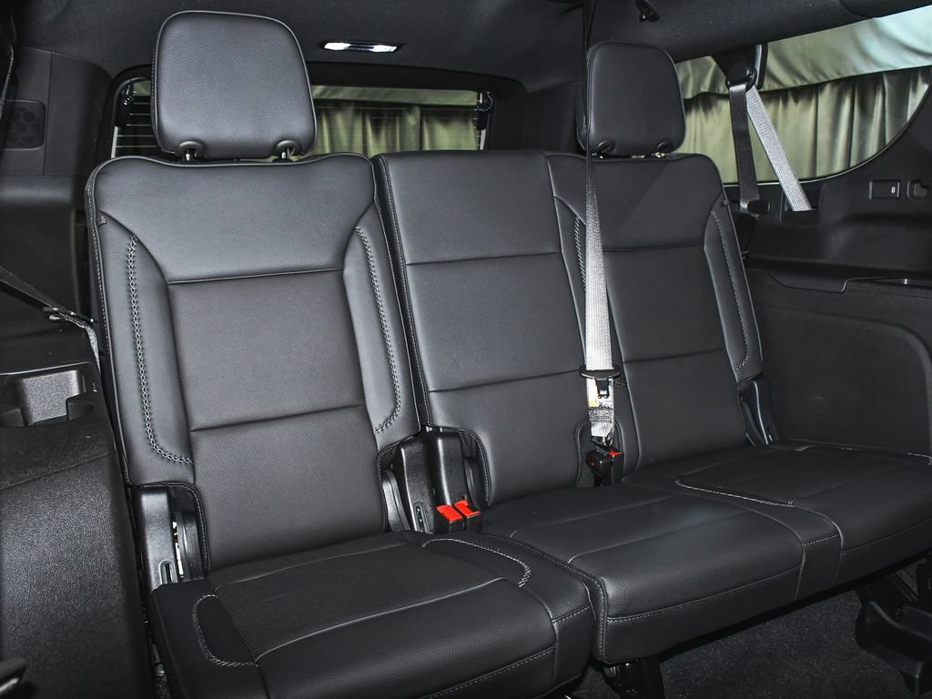 Used 2026 GMC Yukon XL Denali w/ Sun & Power Step Package AWD/4WD image 54