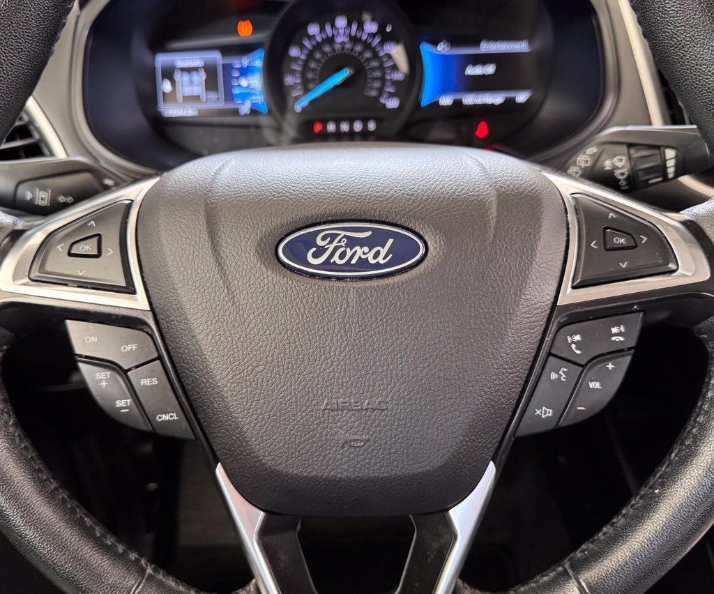 Used 2024 Ford Edge SEL AWD/4WD image 6