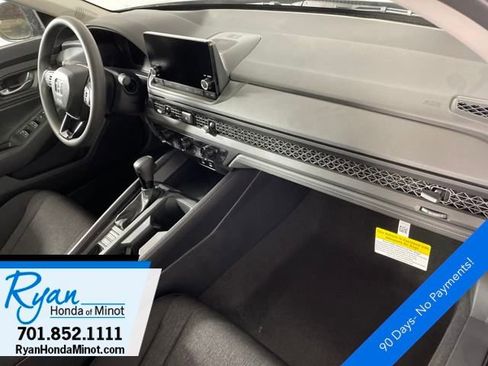 New 2025 Honda Accord SE image 27