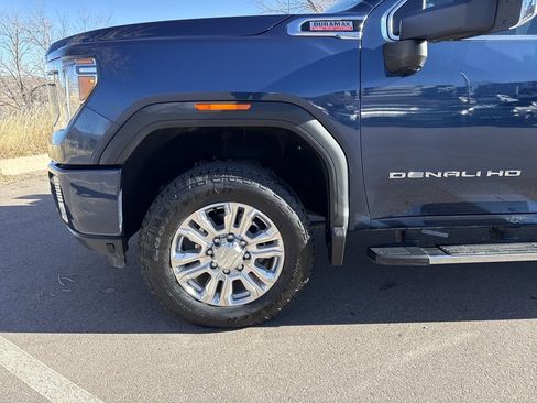 Used 2023 GMC Sierra 2500 Denali image 34