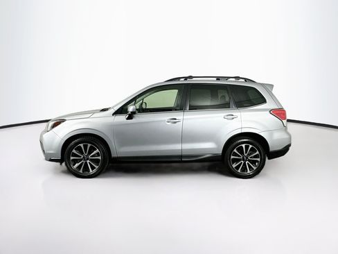 Used 2017 Subaru Forester 2.0XT Premium w/ Popular Package #2A AWD/4WD image 4
