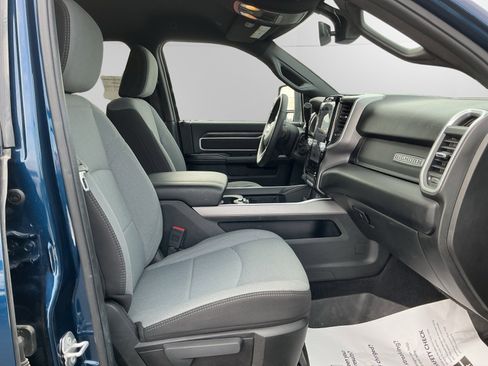 Used 2024 RAM 2500 Big Horn w/ Level 2 Equipment Group image 15