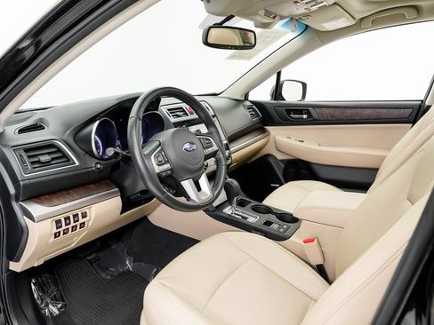 Used 2016 Subaru Outback 2.5i Limited image 4