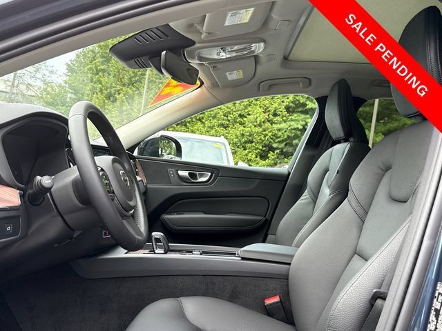 Certified 2024 Volvo XC60 B5 Plus w/ Protection Package Premier AWD/4WD image 10