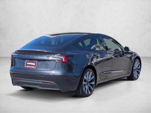 Used 2025 Tesla Model 3 Long Range image 5
