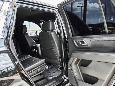 Used 2022 GMC Yukon SLT RWD image 10