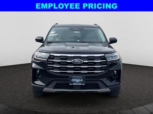 New 2026 Ford Explorer Active AWD/4WD image 8