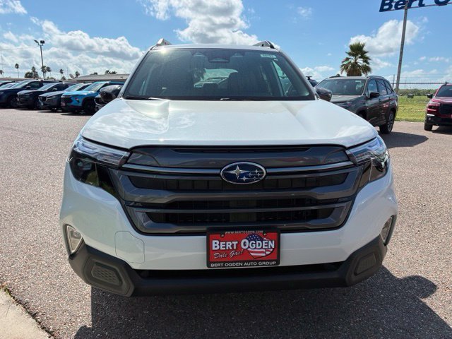 New 2026 Subaru Forester Premium AWD/4WD image 2