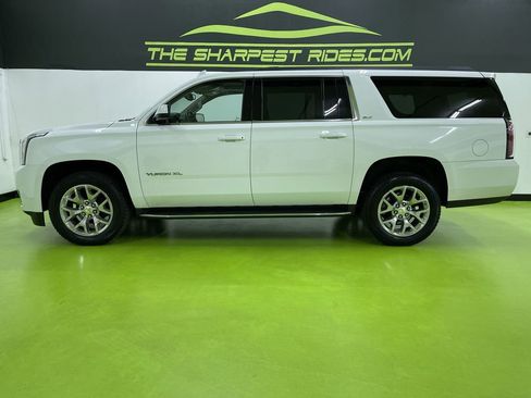 Used 2020 GMC Yukon XL SLT image 4