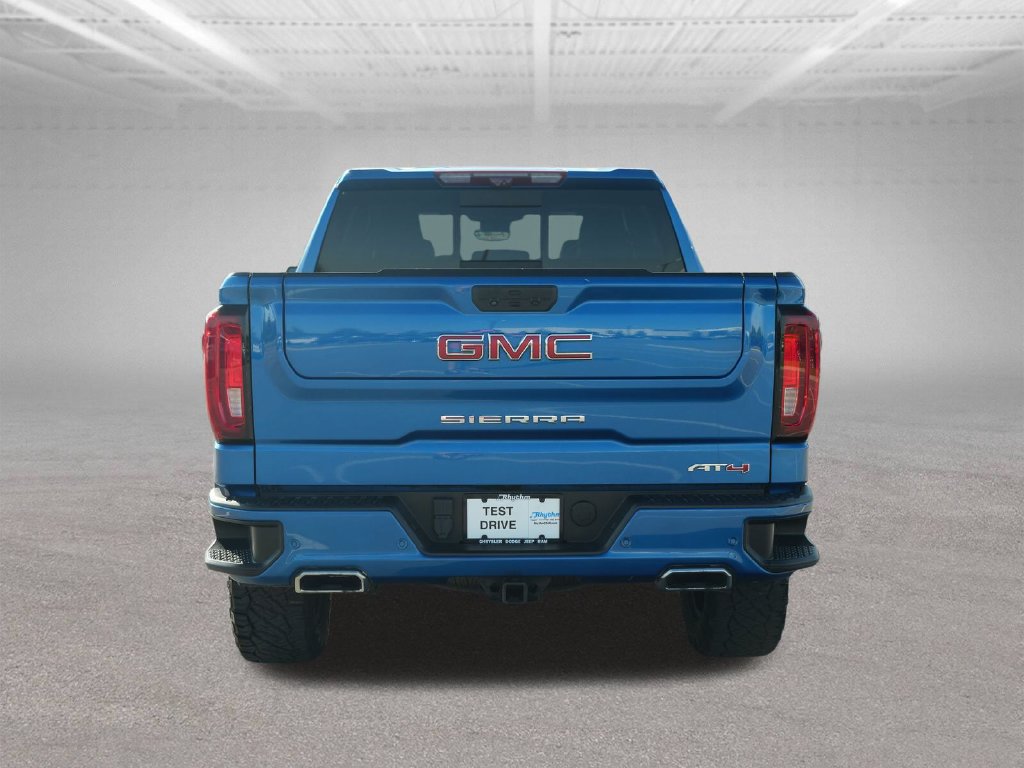 Used 2022 GMC Sierra 1500 AT4 w/ AT4 Premium Package AWD/4WD image 8
