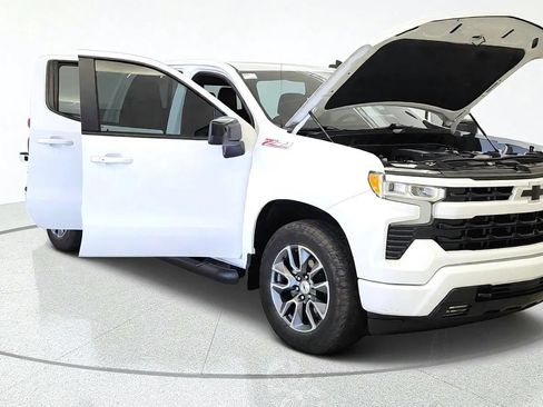 Used 2025 Chevrolet Silverado 1500 RST w/ Convenience Package II AWD/4WD image 12