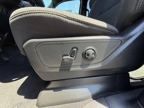Used 2025 RAM 1500 Big Horn AWD/4WD image 34