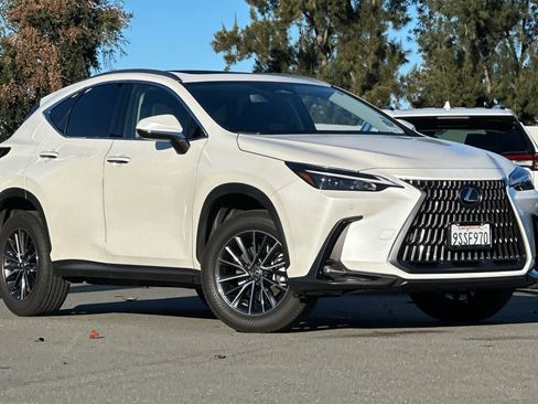 Certified 2025 Lexus NX 250 FWD w/ Premium Package image 2