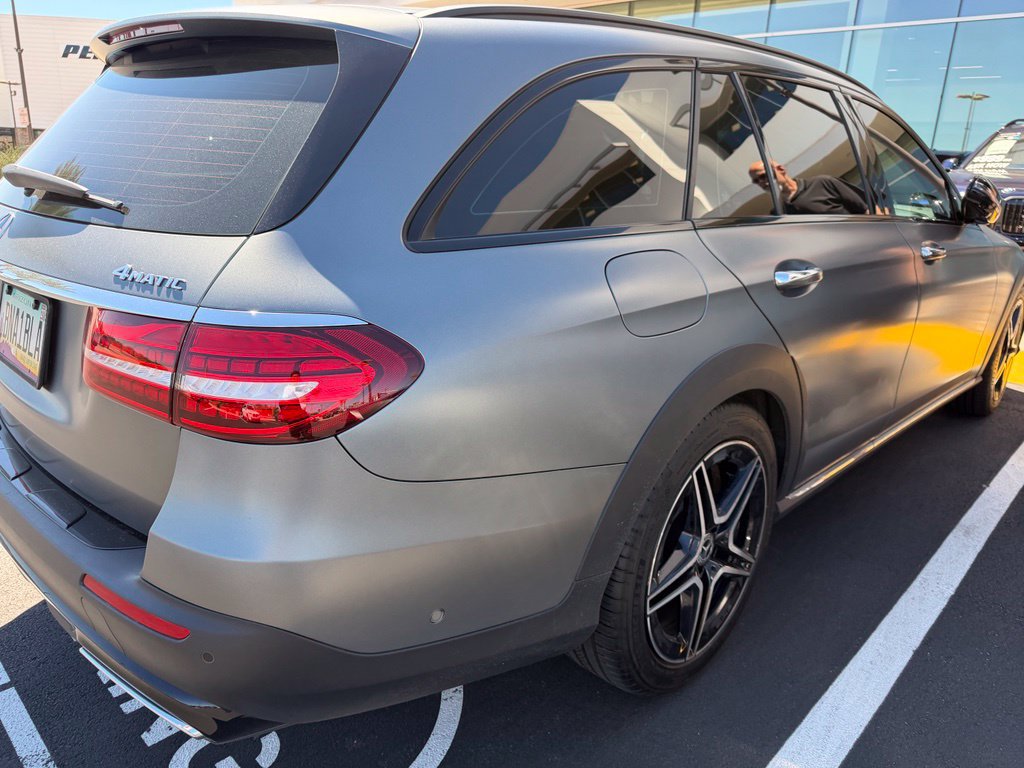 Used 2022 Mercedes-Benz E 450 4MATIC All-Terrain Wagon image 4