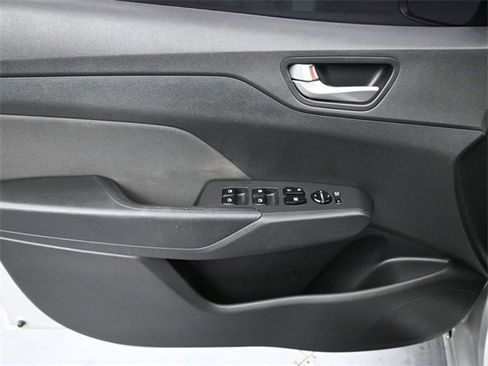 Used 2019 Hyundai Accent SE image 19