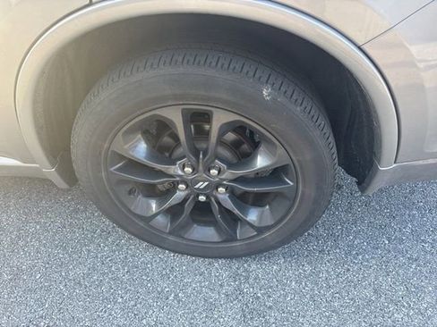 Used 2021 Dodge Durango R/T w/ Technology Group image 8