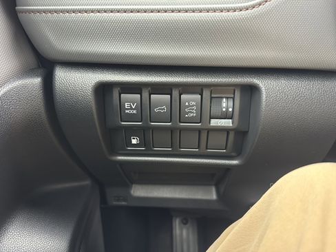 Certified 2025 Subaru Forester Sport image 29