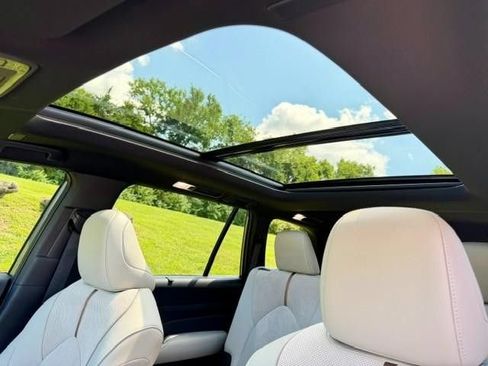 Certified 2026 Toyota Grand Highlander AWD Hybrid image 11