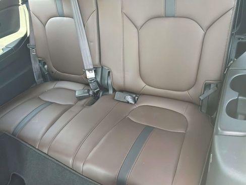 Used 2024 Honda Pilot Elite image 32