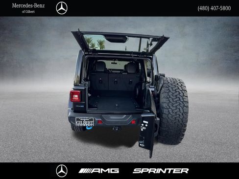 Used 2022 Jeep Wrangler Unlimited Rubicon 4xe AWD/4WD image 5