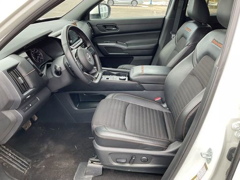 Used 2023 Nissan Pathfinder Rock Creek image 10