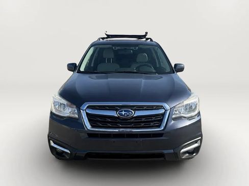 Used 2018 Subaru Forester 2.5i Premium AWD/4WD image 2