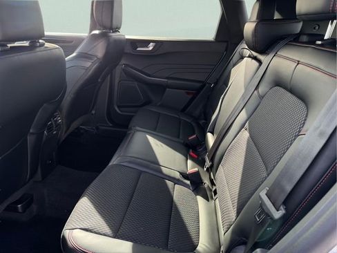 New 2026 Ford Escape ST-Line w/ Tech Pack #1 AWD/4WD image 9