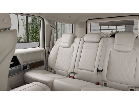 New 2026 Mercedes-Benz G 63 AMG 4MATIC image 4