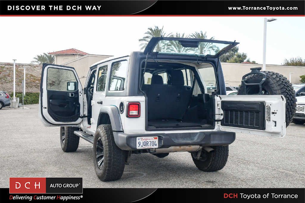 Used 2020 Jeep Wrangler Unlimited Sport AWD/4WD image 1