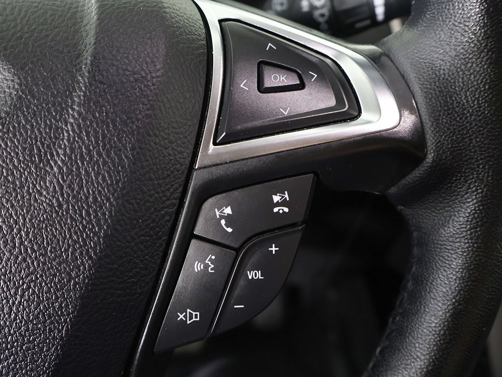 Used 2024 Ford Edge SEL AWD/4WD image 41
