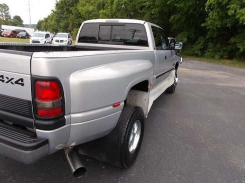 Used 2001 Dodge Ram 3500 Truck 4x4 Quad Cab image 14
