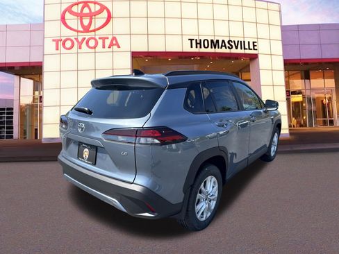 New 2026 Toyota Corolla Cross LE image 5