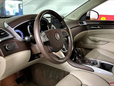 Used 2011 Cadillac SRX Premium image 15